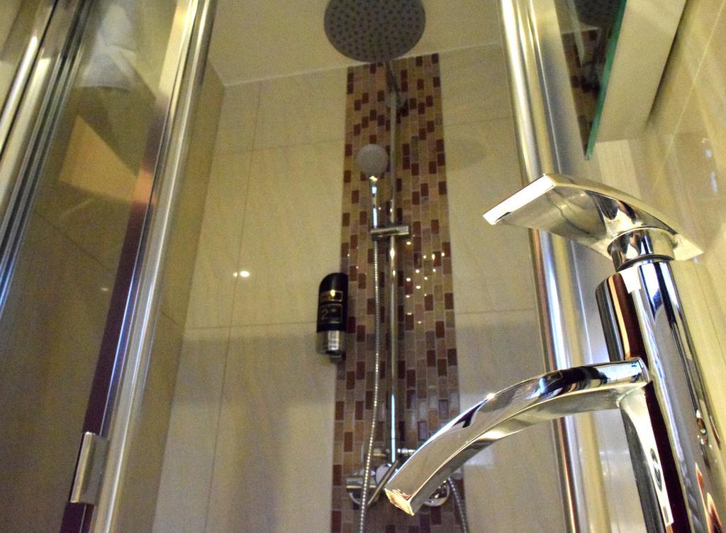 La Petite Perle Hotel Hamburg-Harburg Kamer foto