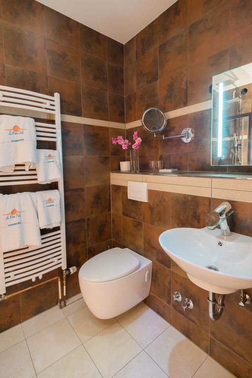 La Petite Perle Hotel Hamburg-Harburg Kamer foto