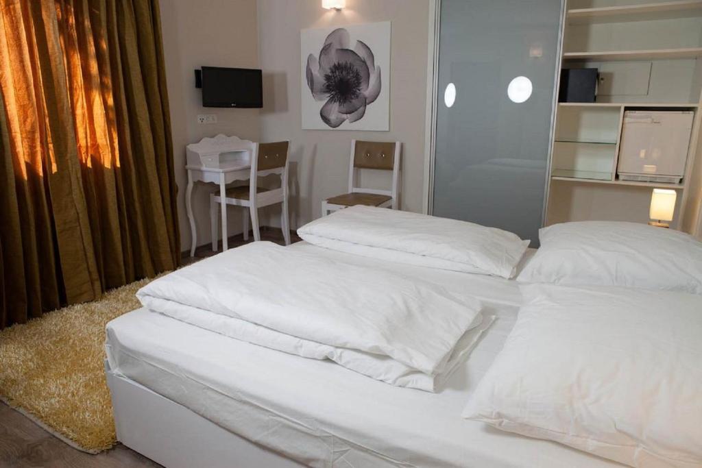 La Petite Perle Hotel Hamburg-Harburg Kamer foto
